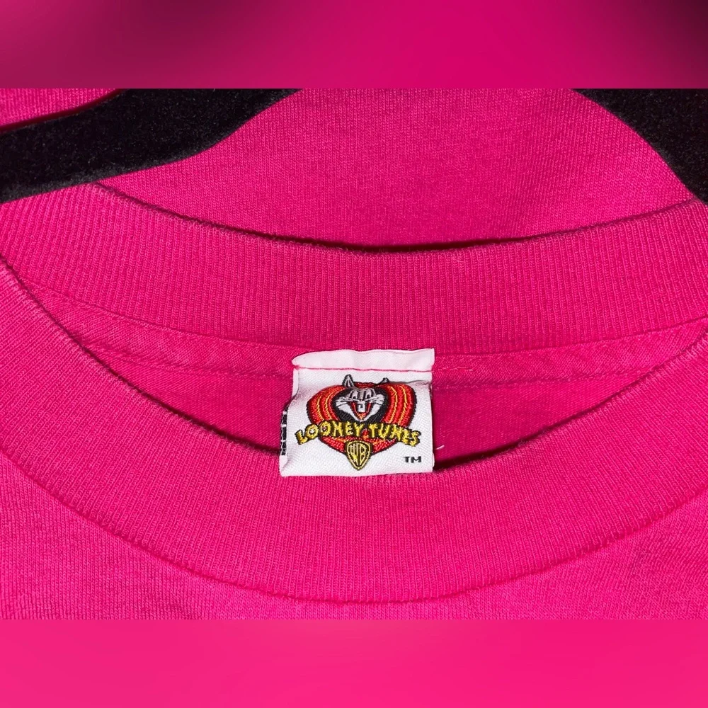 EUC Size 2X Vintage Tweety Bird Looney Tunes Fuchsia Pink Shirt 1997 Warner Bros - Picture 8 of 13